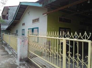 KOST Bu AMI// KOST WANITA Daerah Komplek Griya Riatur Type 1