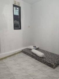 Kost lokasi strategis dekat halte busway cipinang Jatinegara Type 1