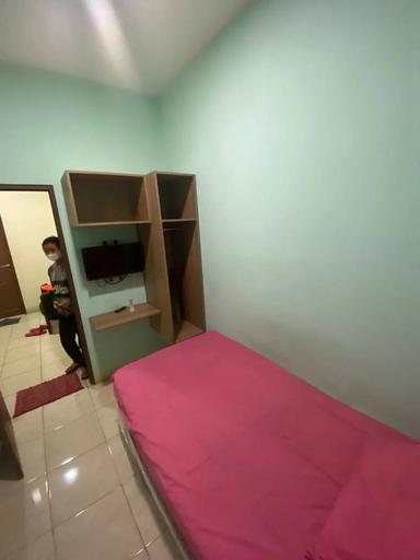 Kost 101 Kedoya Kb. Jeruk Type A ( Kamar mandi Sharing)