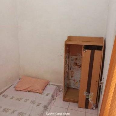 kos khusus Wanita didalam kompleks Jakarta Pusat Type 1