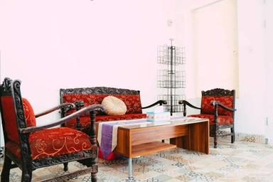 Lavatera Residence Medan King