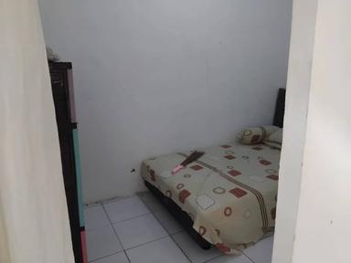 Kost Hasanah Kebon Jeruk Standard