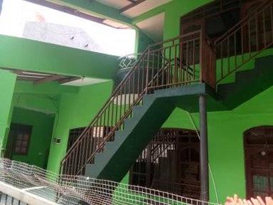 Sewa Kost Putri Mahasiswi UNJ IKIP Jakarta STIE Rawamangun Type 1