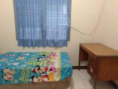Terima kost khusus Wanita (baru renovasi) belakang Hotel Blu Type 1