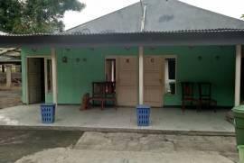KOST PUTRA / PRIA { KARYAWAN } Halaman Kost Luas Dan Rindang Type 1