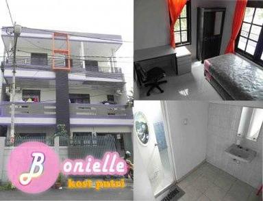 Kost Bonielle (Khusus Putri/Wanita/Cewek) di Thamrin, Jakart Type 1