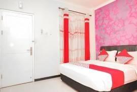 OYO 351 Syariah Guest House Karanglo Type 1