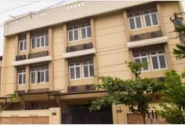 KOST EXCLUSIVE  LA  ERLANGGA (SIMPANG LIMA) Type 1