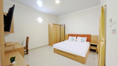 Ndalem Koelo Sonopakis Yogyakarta Pocket Single Y