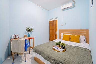 Rukita Laguna Joglo Ciledug Regular Queen A