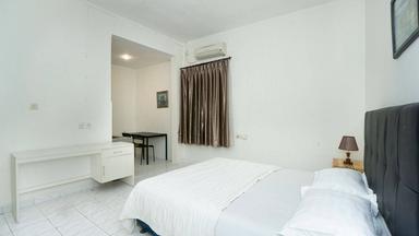 Pulo Residence Blok M Executive Queen A