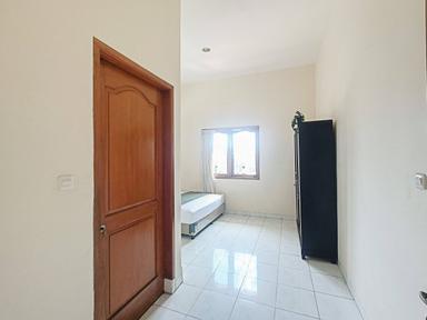 Villa Legoso Pisangan Ciputat Master King A