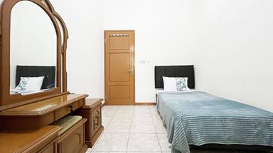 Kossini Jelambar Compact Full A