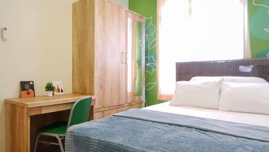 Heya Residence MT Haryono Semarang Compact Queen B