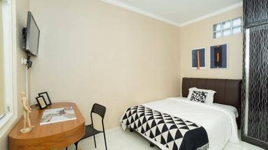 Rukita Tata Yumi Radio Dalam Regular Double A