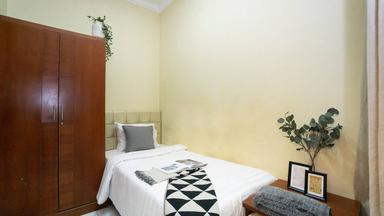 Uma Kost Cozy Rooms Benhil Pocket Single Non AC