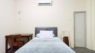 Prapatan Home Kwitang Senen Regular Single B