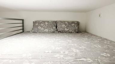 Rosen Kost Sanur Denpasar Bali Master Loft Queen A