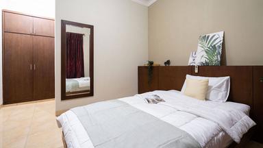 Rukita Little house Tomang Executive Full A