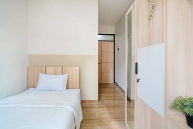 Rukita Evergreen Tawakal Tomang Regular Full A