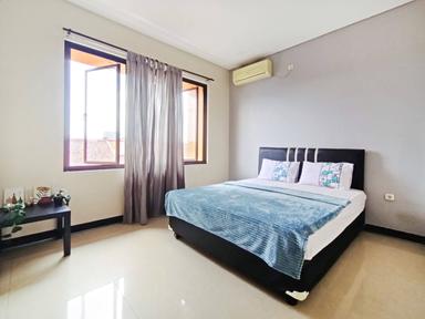 De Lugano Cirendeu Regular Queen B