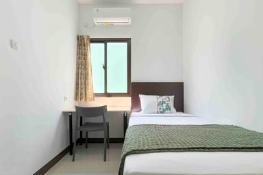 Palem Seven Kost Petukangan Compact Single A