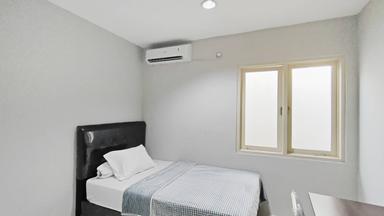 Kiyana Residence Benhil Superior Single