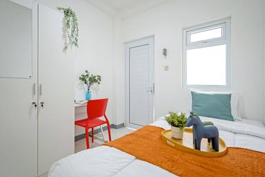 Rukita 79A Kemang Regular Single C