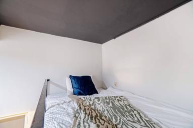 Rukita Roku Mangga Besar Regular Full Loft B