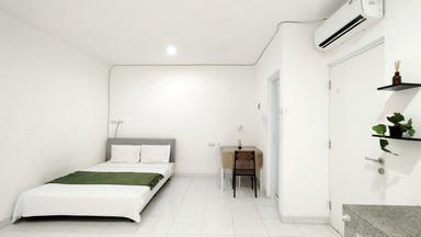 Loby Guesthouse Kemandoran Senayan Executive Queen A