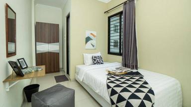 Rukita Kelinci Bunder Pasar Baru Superior Full 