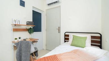 Rukita Sumi House Tomang Pocket Full B