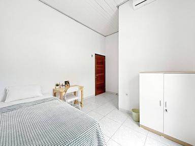 73 Inn Warakas Tanjung Priok Compact Single B