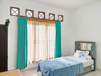 Bunda Fitri Home Cipondoh Tangerang Superior Single A