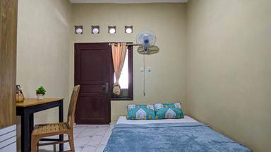 Prambanan Executive Sleman Yogyakarta Regular Queen - M