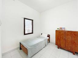 Compact Single E - F