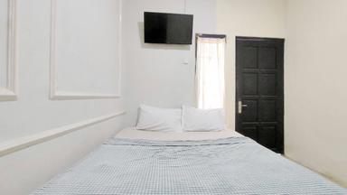 Srikandi Living Simatupang Jati Padang Regular Queen B