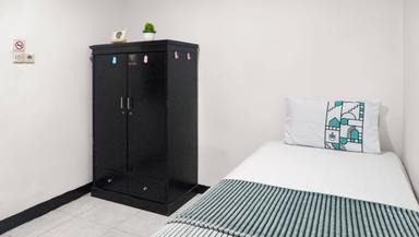 8 Syahdan Kemanggisan Pocket Single B