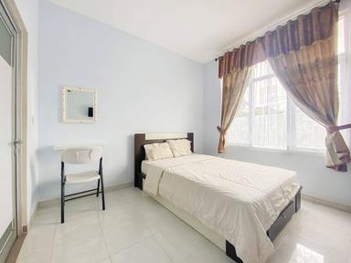 Sthiradhipa House Denpasar Timur Bali Superior Double A