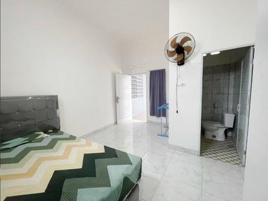 Henyou Kost Jambi Master Single