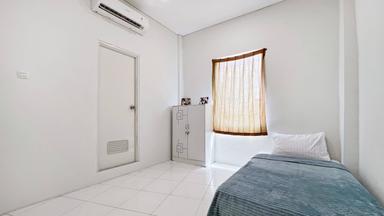 Sandang House H1 Kemanggisan Compact Single A