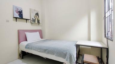 J House Tebet Compact Single B-M