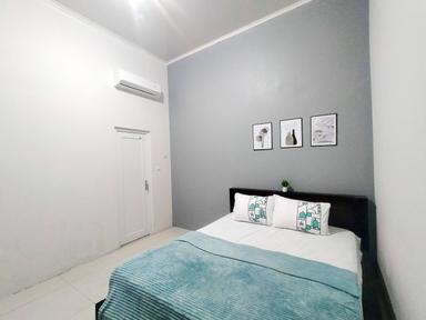 Royal Parangkusumo Kost Ekslusive Semarang Superior Queen B