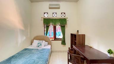 Casa Orange Condongcatur Yogyakarta Regular Single B - F