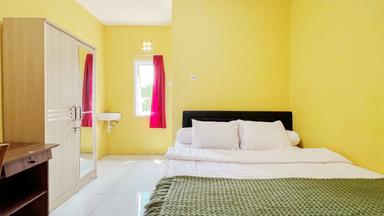 A'ang & Rindu Homestay Serpong Regular Queen A