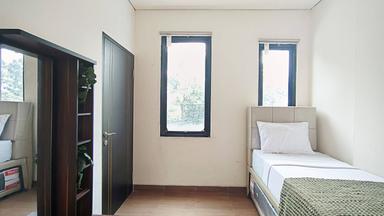 Kemuning House Cengkareng Compact Single D