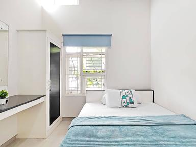 Tiga En 2 Majapahit Semarang Pocket Queen A