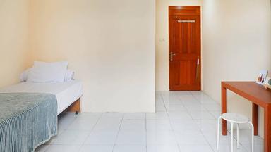 Kost Belawan 14 Cideng Executive Single