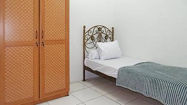 Kost Hijau Cempaka Putih Compact Single