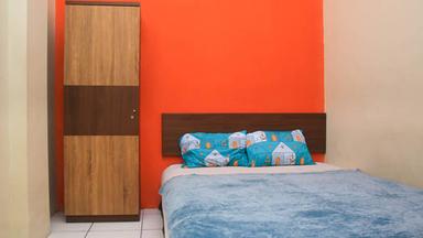 Unta Residence RA Kartini Semarang Compact Queen A